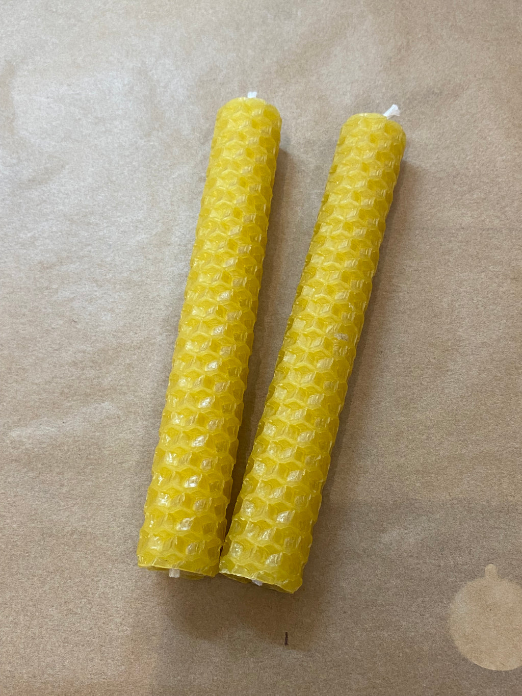 Rivendell Bees Workshop - Make a Pair of Rolled Beeswax Christmas Candles