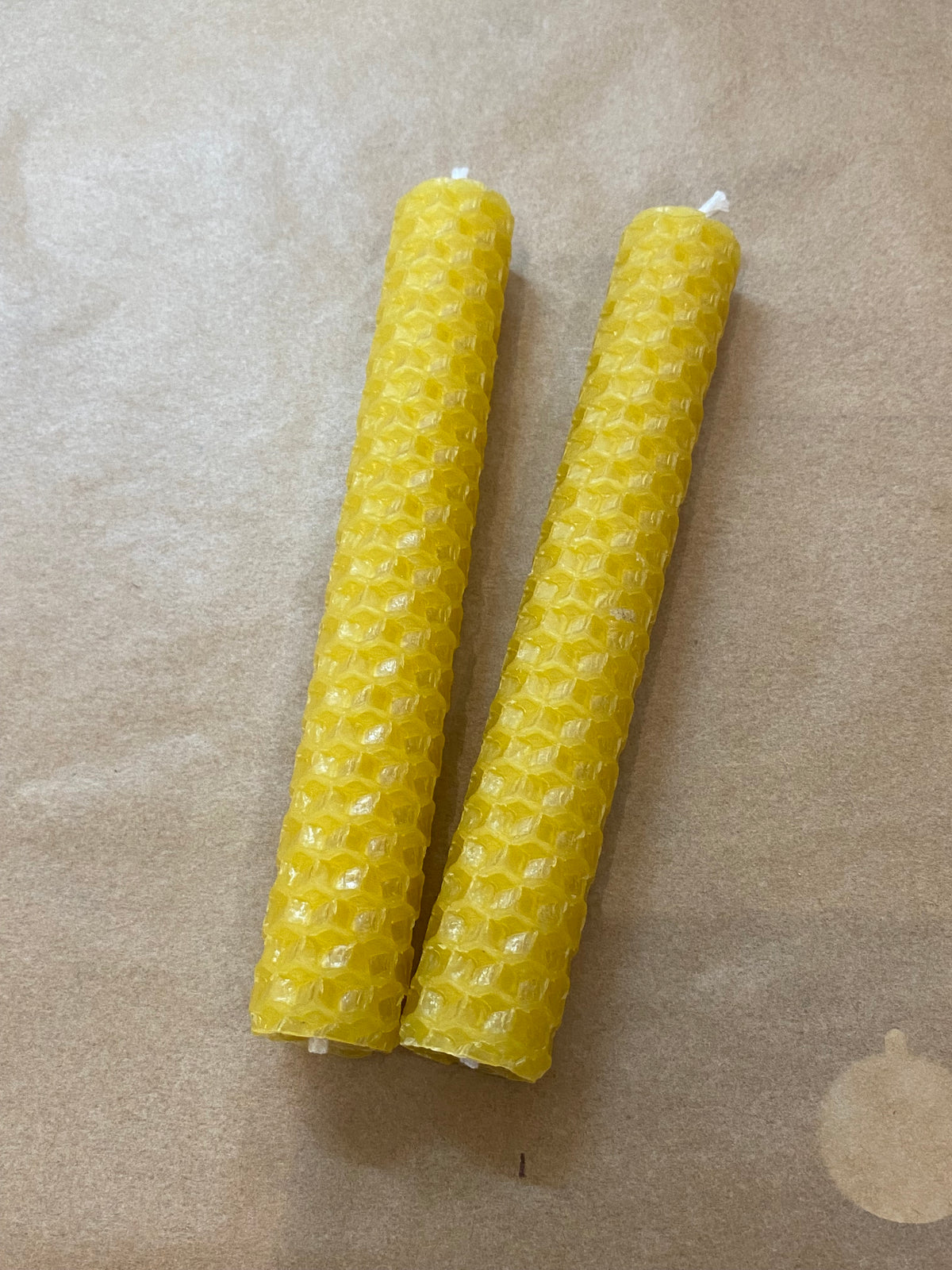 Rivendell Bees Workshop - Make a Pair of Rolled Beeswax Christmas Candles